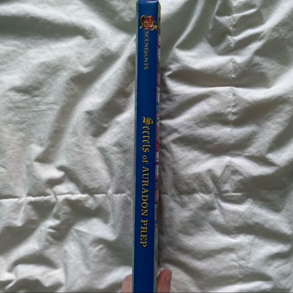 2/ 10$ - Picture 2 of 9